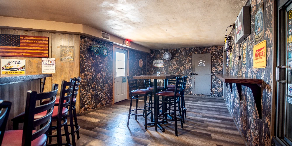 Blue Collar Tavern