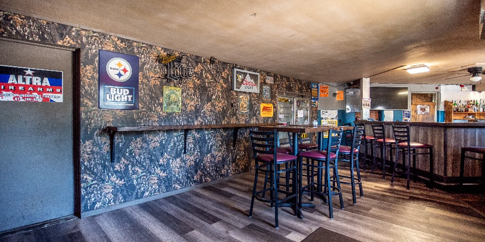 Blue Collar Tavern