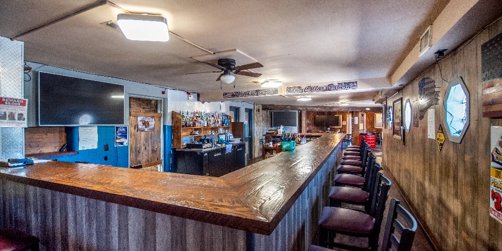 Blue Collar Tavern