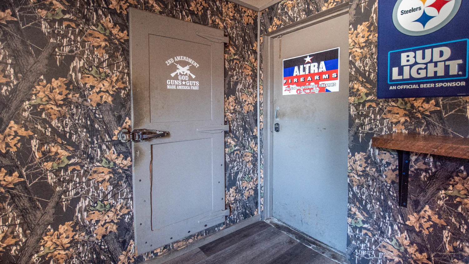 Blue Collar Tavern