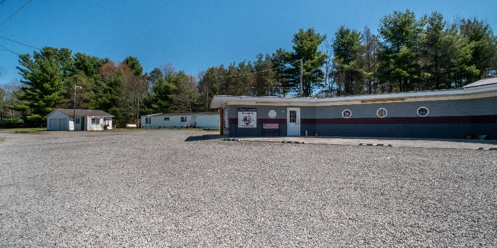 Blue Collar Tavern
