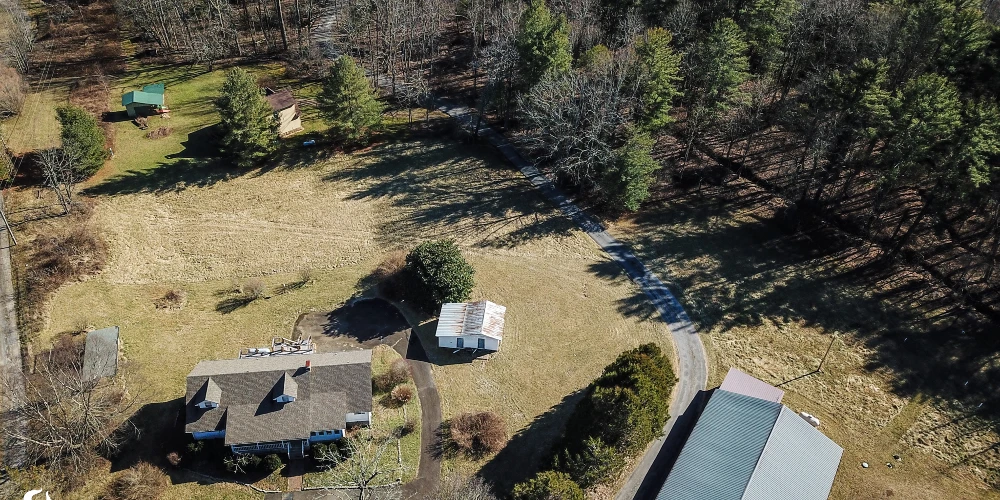 Former Personal Care Facility with Conversion Potential | ±12,037 SF