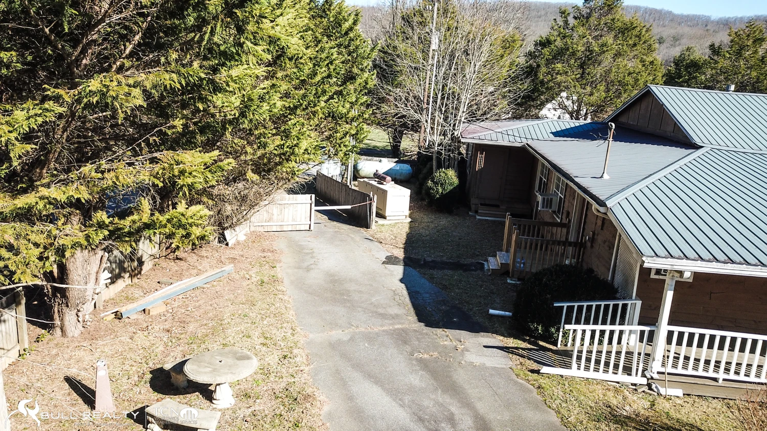 Former Personal Care Facility with Conversion Potential | ±12,037 SF