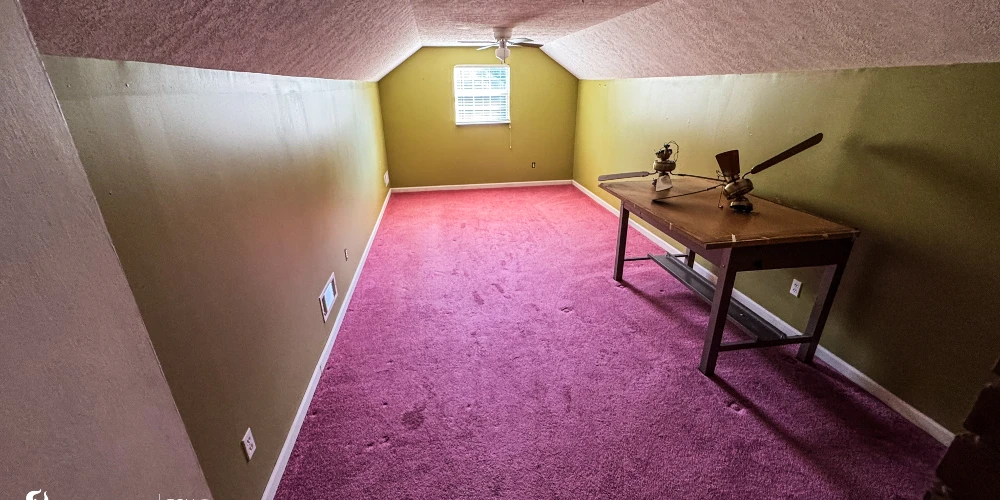 Former Personal Care Facility with Conversion Potential | ±12,037 SF