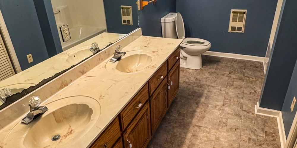 Former Personal Care Facility with Conversion Potential | ±12,037 SF