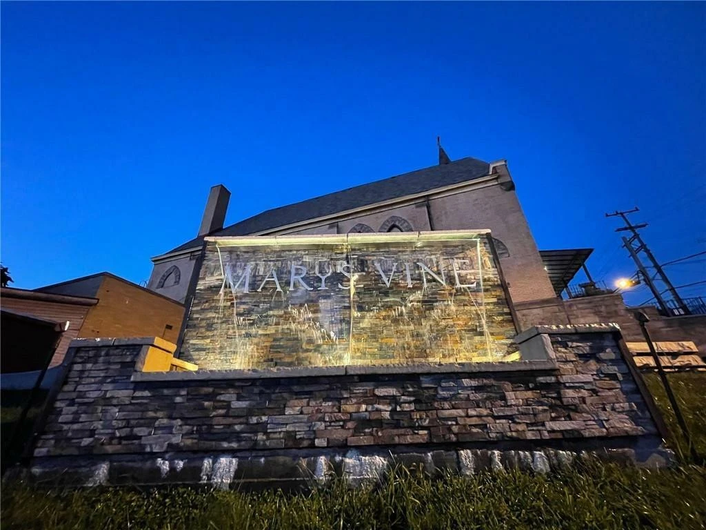 211 Kenmawr Ave, Braddock, PA for sale
