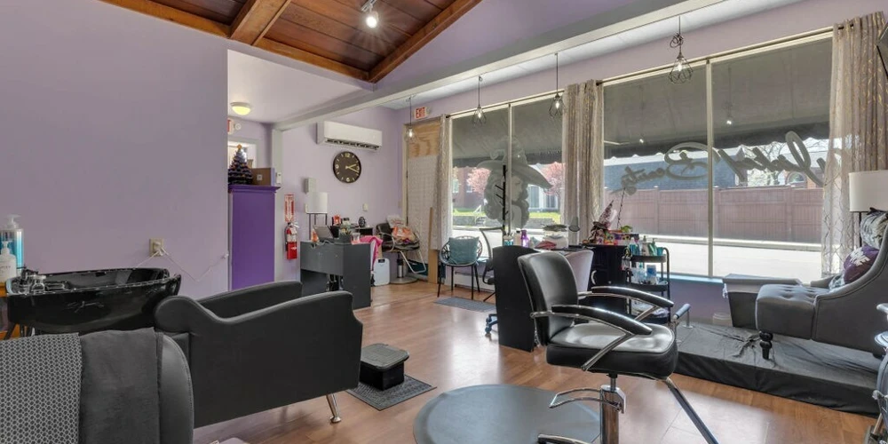 3410 4th Ave, Beaver Falls, PA for sale