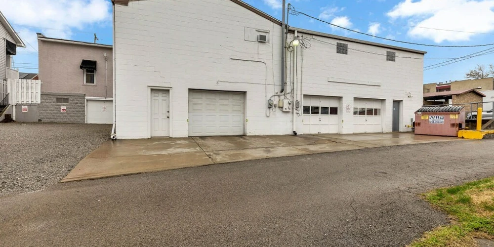 3410 4th Ave, Beaver Falls, PA for sale