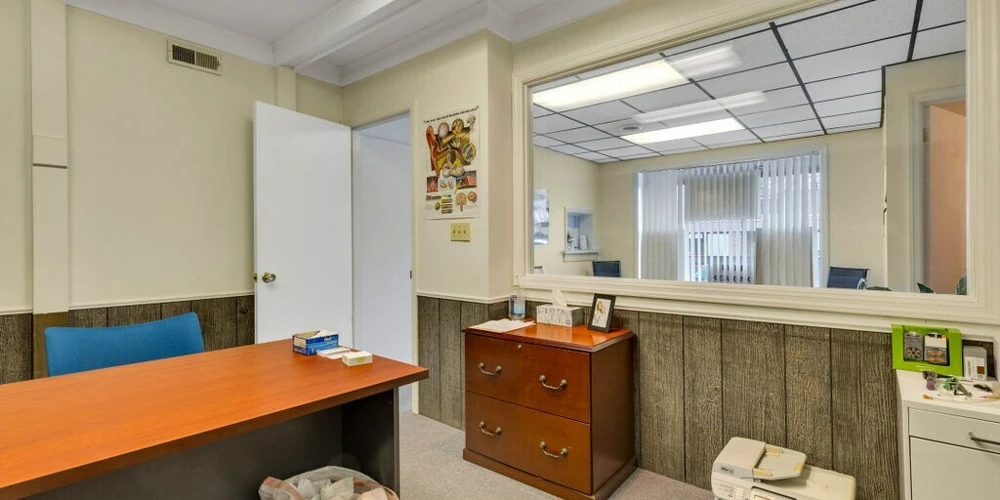 3410 4th Ave, Beaver Falls, PA for sale