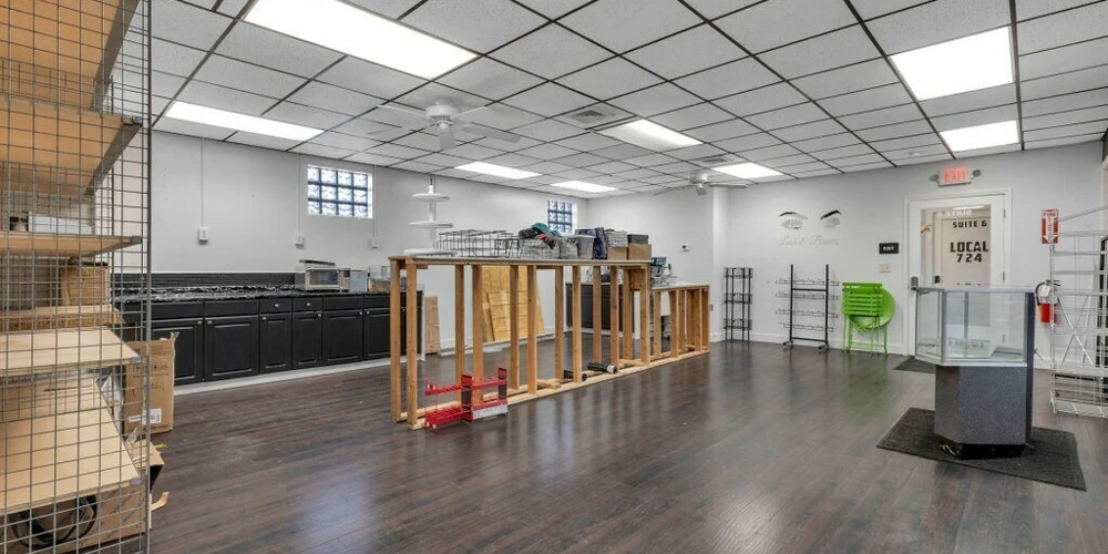 3410 4th Ave, Beaver Falls, PA for sale