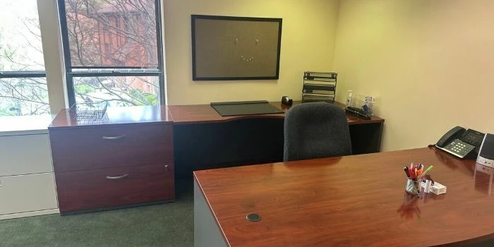 McKnight East Professional Office