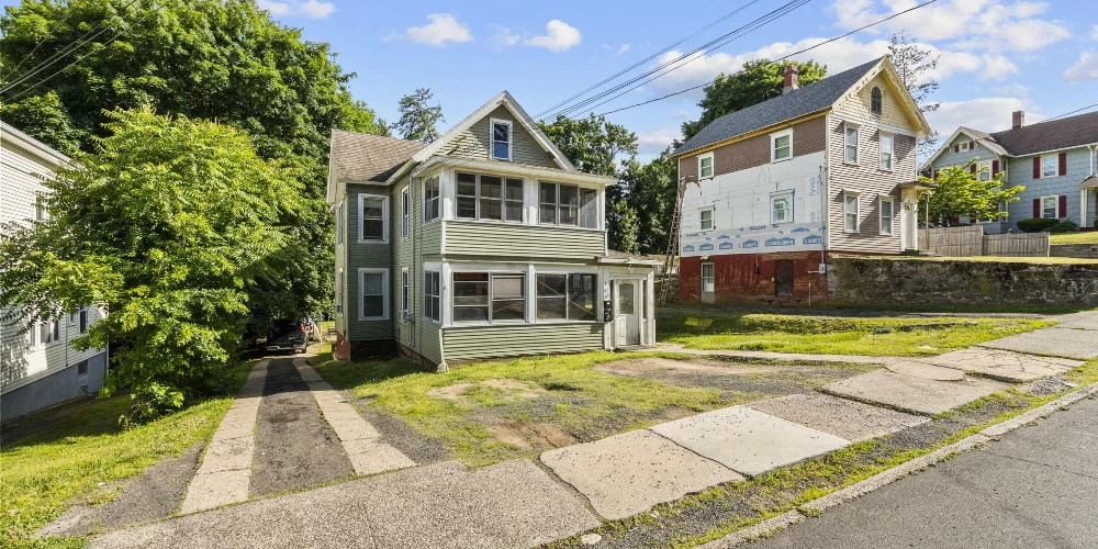156 Prospect St Bristol CT