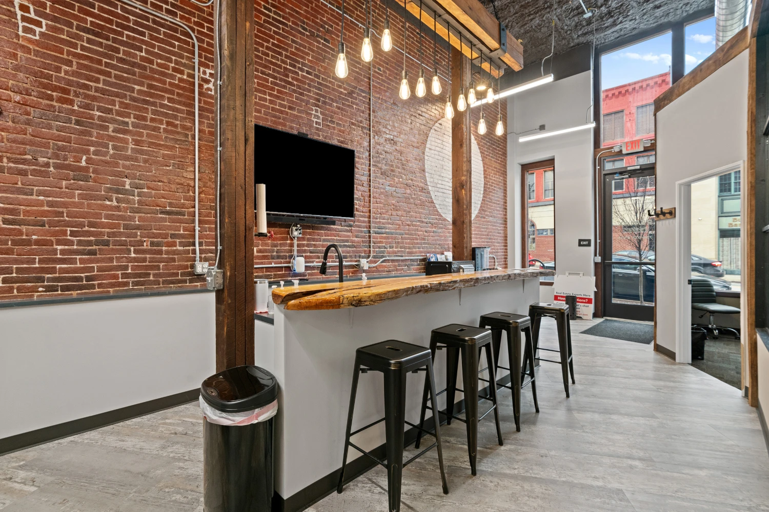 251/257 South Main Street, Butler, PA for sale
