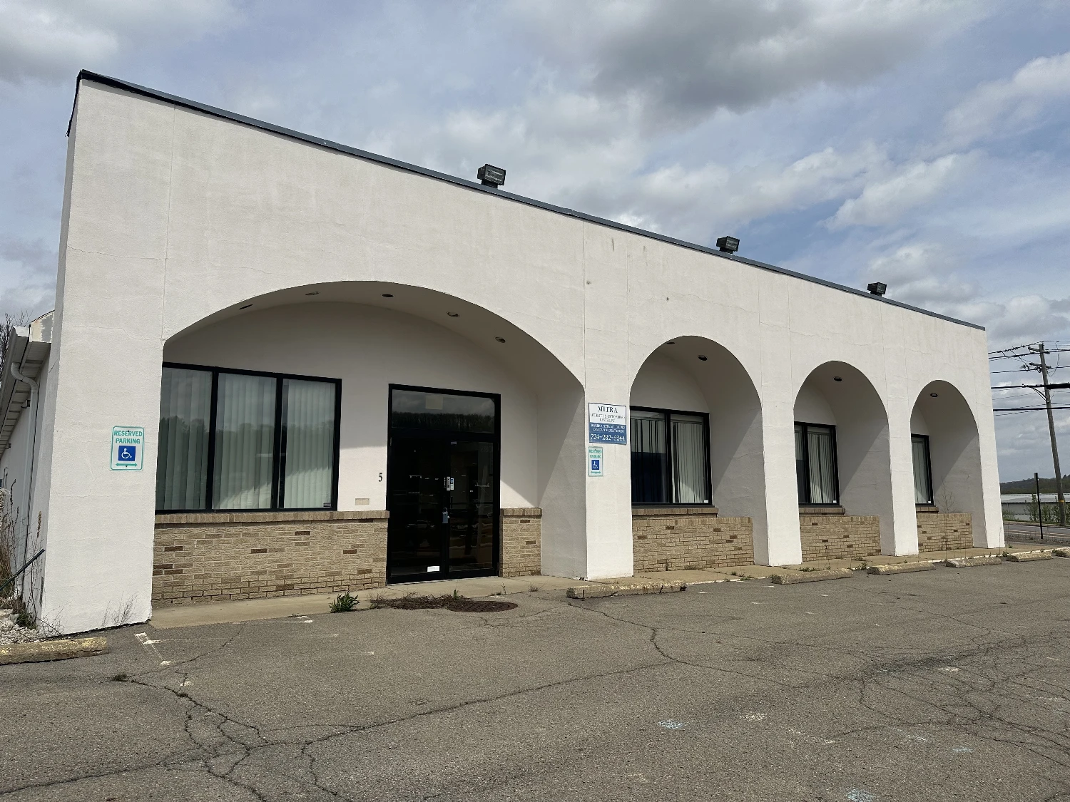 5 Lyn-Mar Plaza, Homeacre-Lyndora, PA for sale