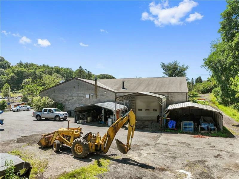 560 Hoover Rd, Pittsburgh, PA for sale