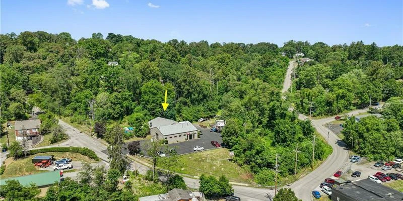 560 Hoover Rd, Pittsburgh, PA for sale