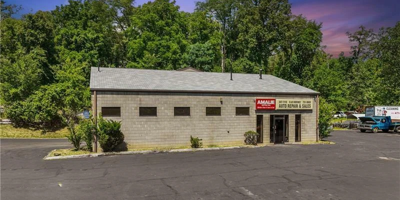 560 Hoover Rd, Pittsburgh, PA for sale
