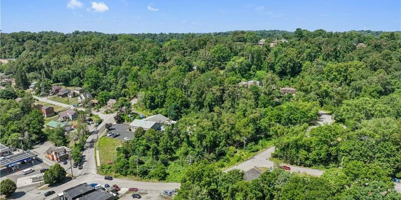560 Hoover Rd, Pittsburgh, PA for sale