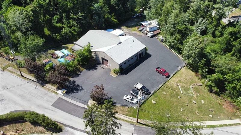 560 Hoover Rd, Pittsburgh, PA for sale