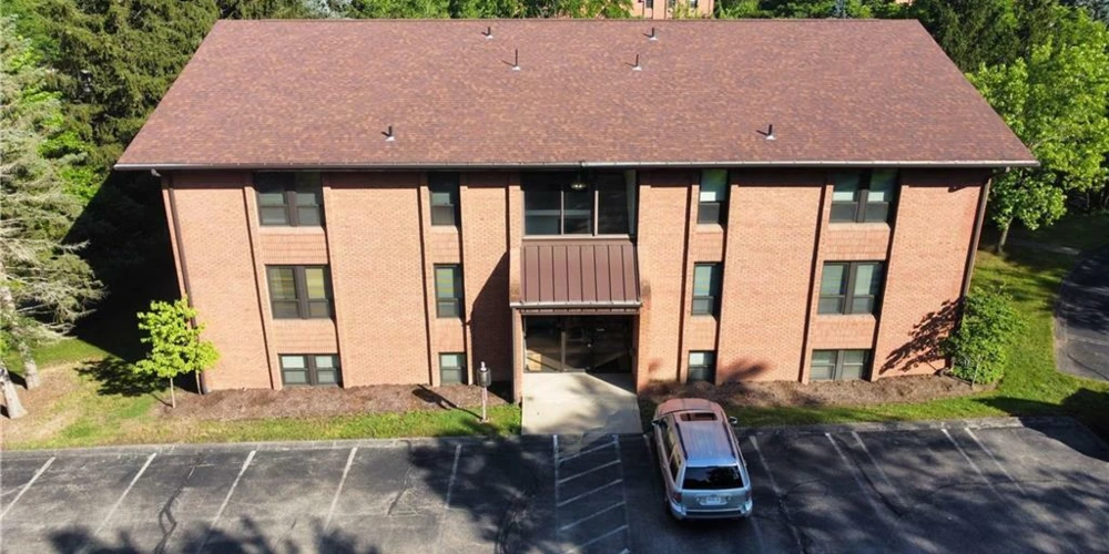 McKnight East Professional Office