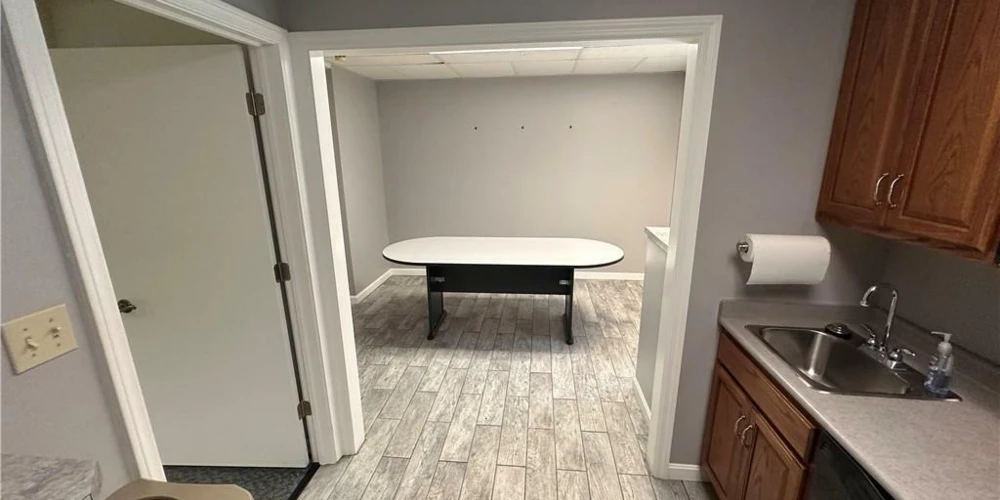 McKnight East Professional Office