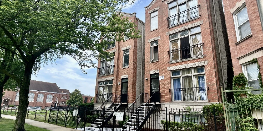 5642 S Prairie - Four-Unit Apartment Building