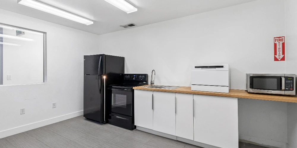 2721 W Holden Pl, Denver, CO for sale