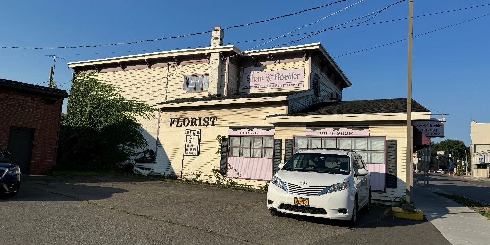 Mixed Use Retail Building