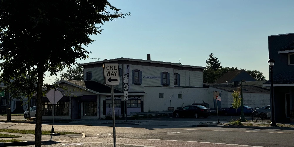 Mixed Use Retail Building