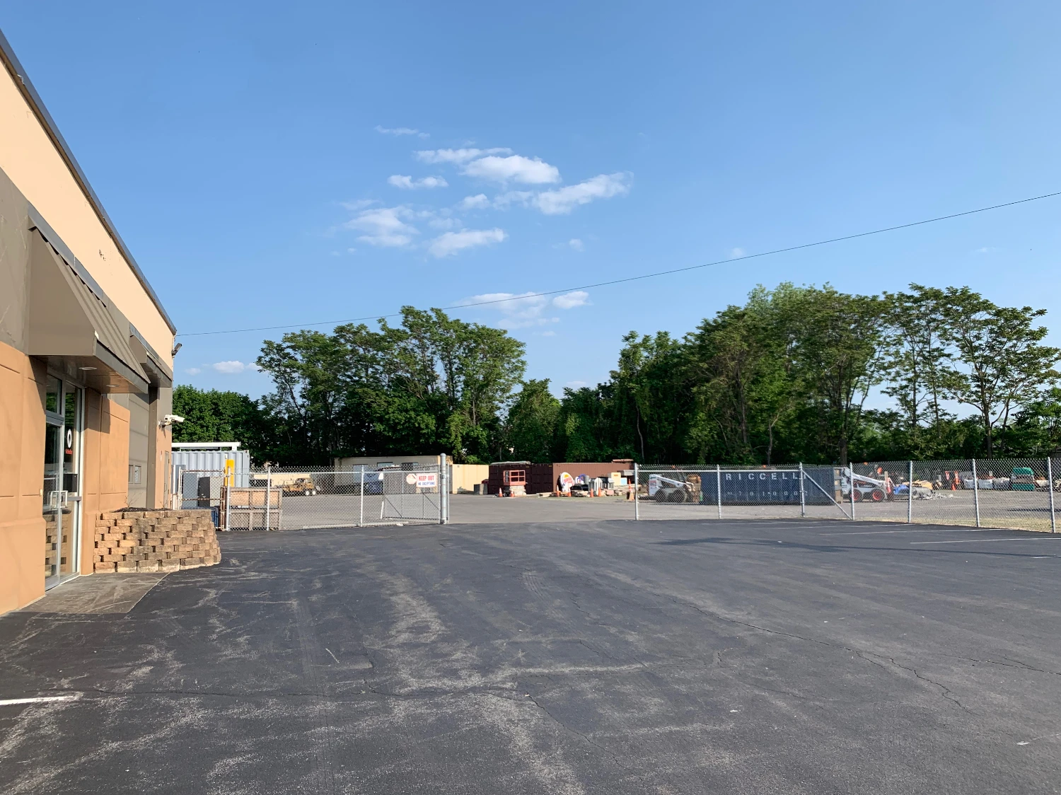 Multi-Tenant Investment