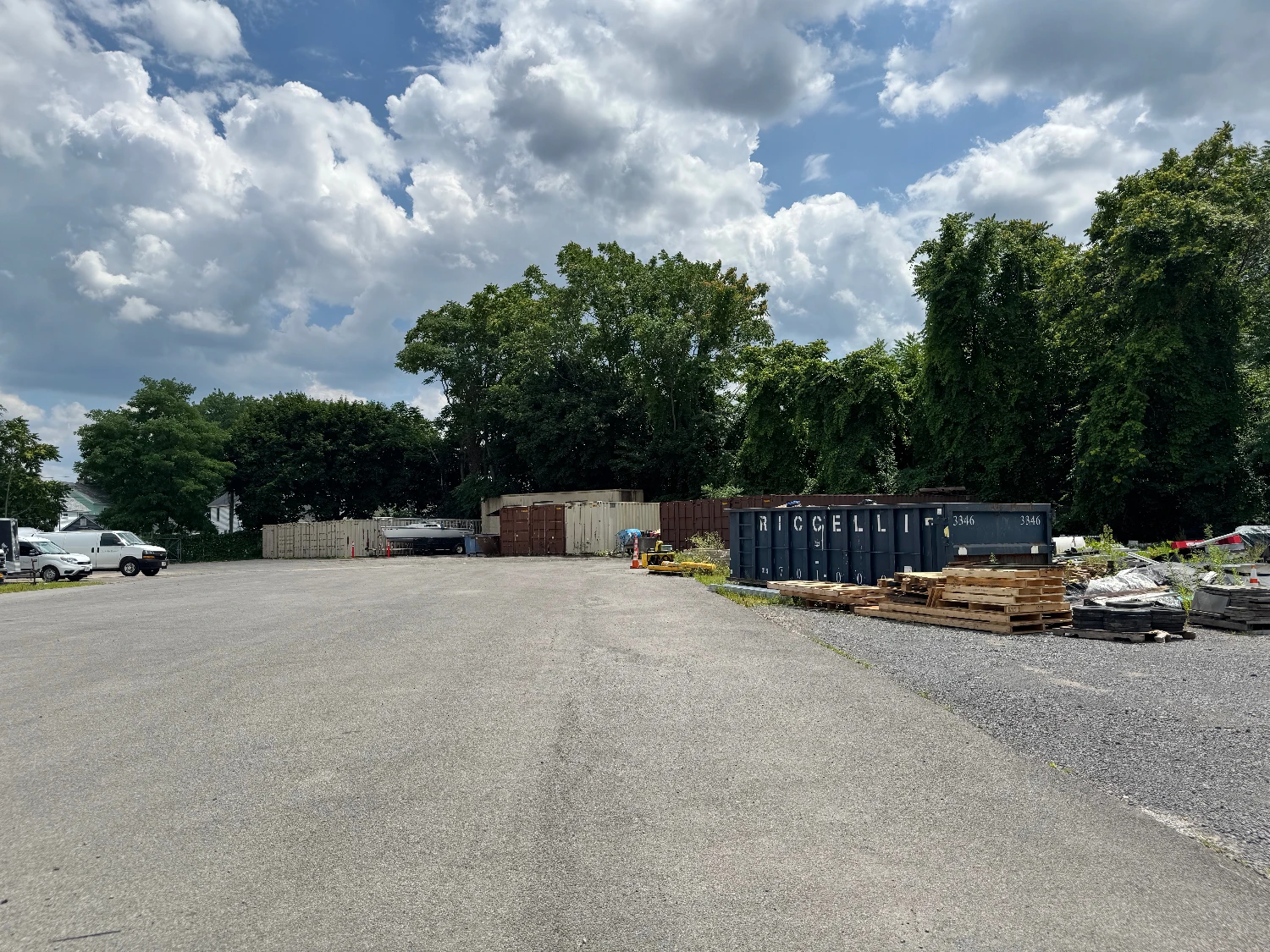 Multi-Tenant Investment
