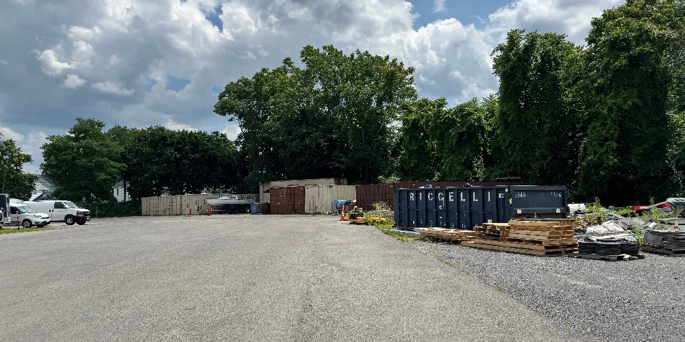 Multi-Tenant Investment