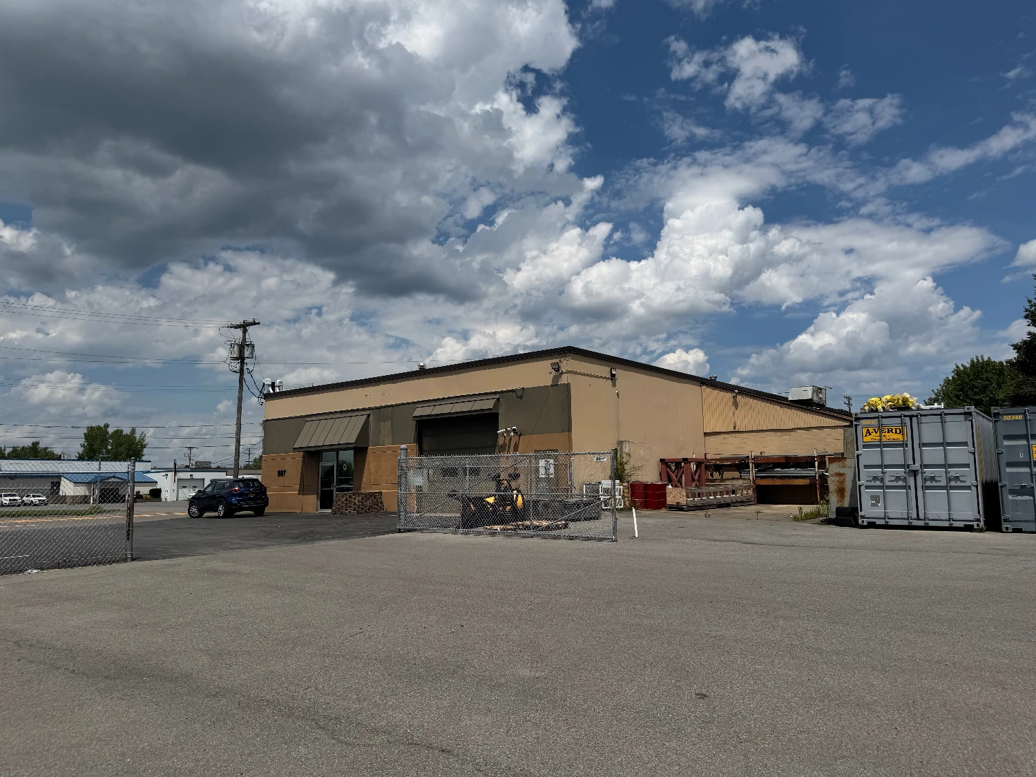 Multi-Tenant Investment