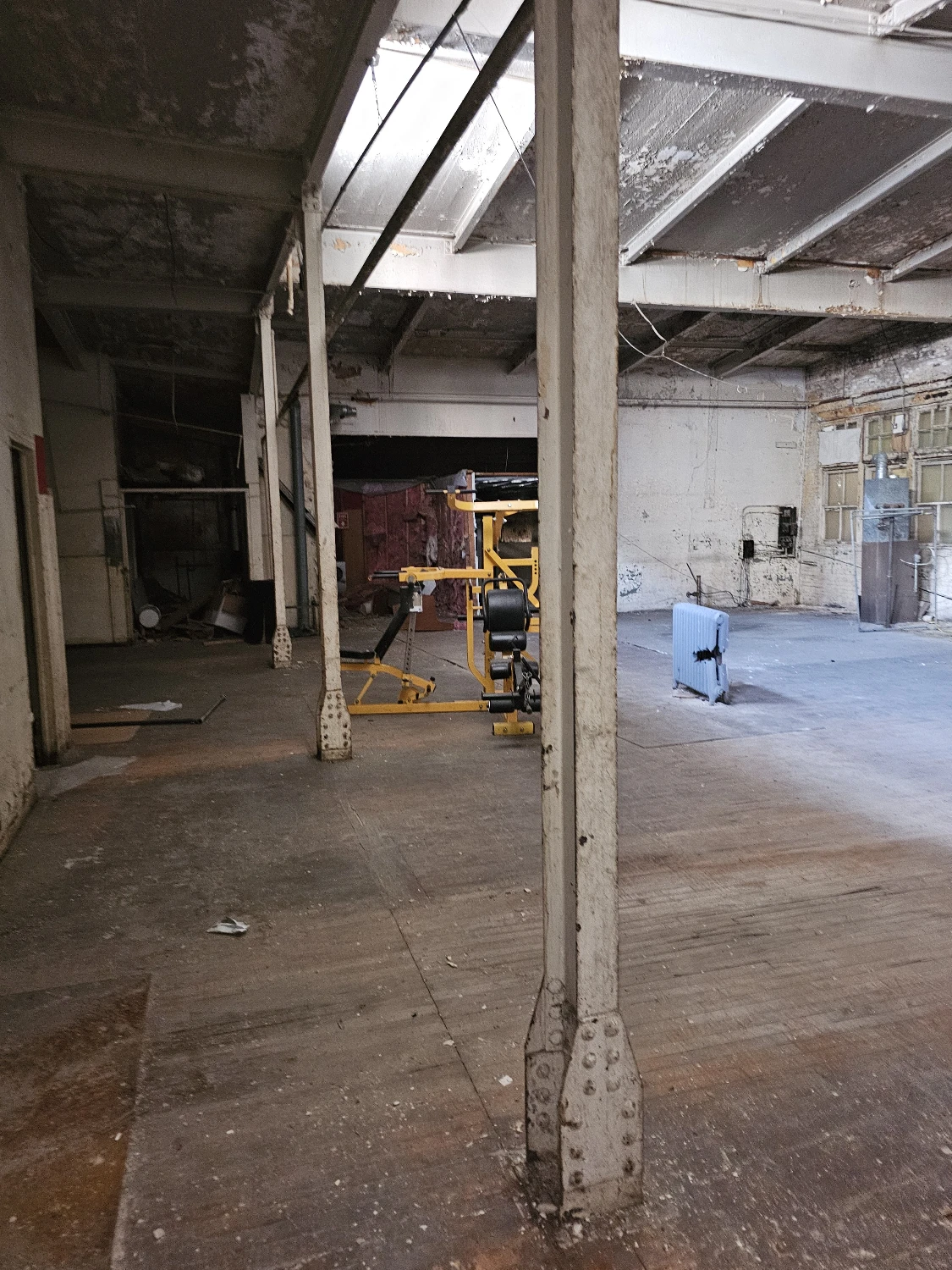 Syracuse Mixed-Use Corner Building – Retail Income + Residential Conversion