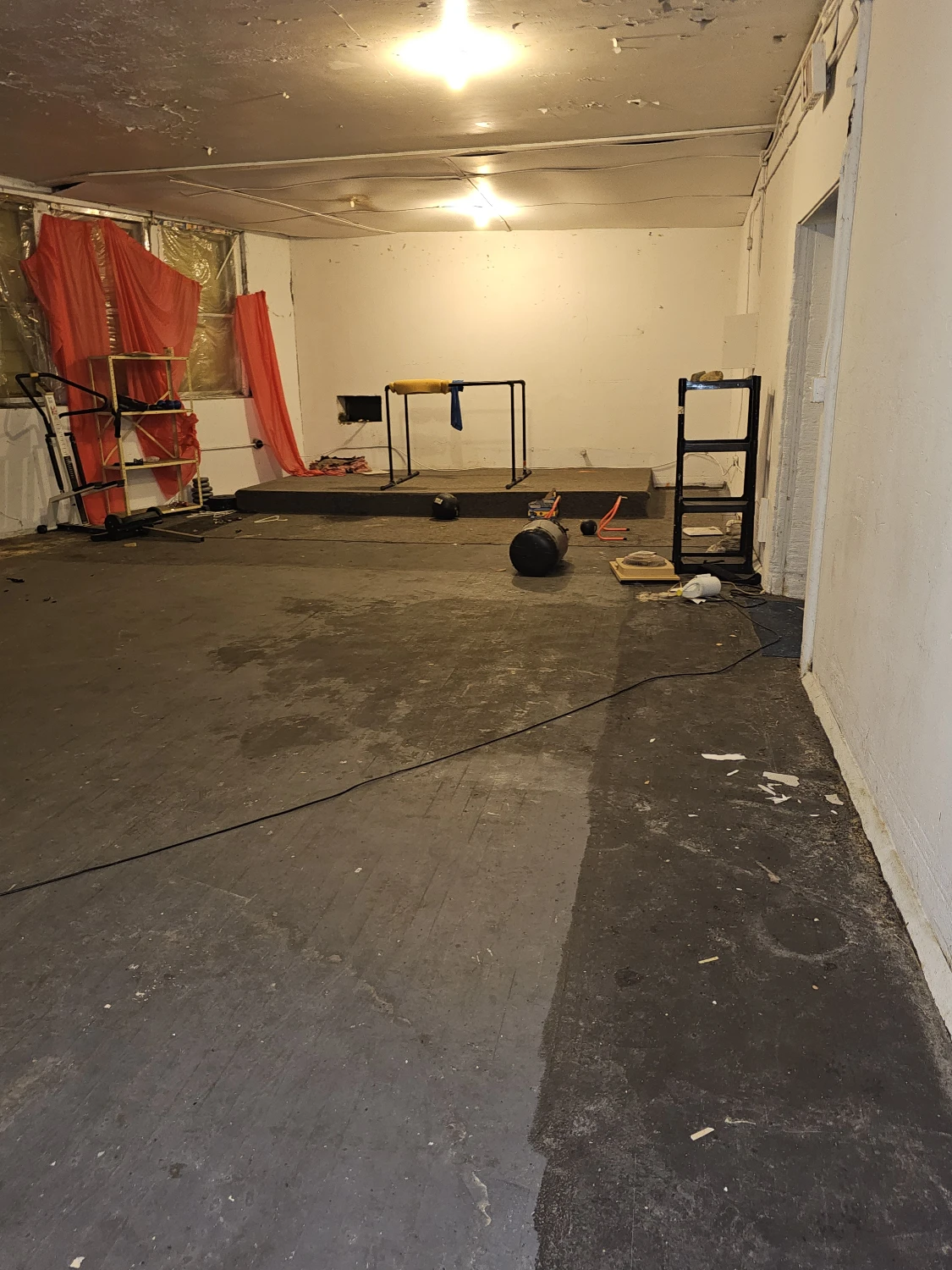 Syracuse Mixed-Use Corner Building – Retail Income + Residential Conversion
