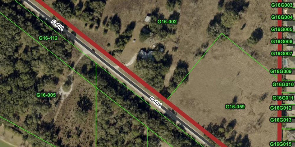 16 Acres boarders The Villages