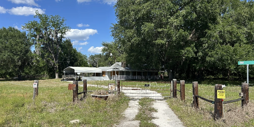 16 Acres boarders The Villages
