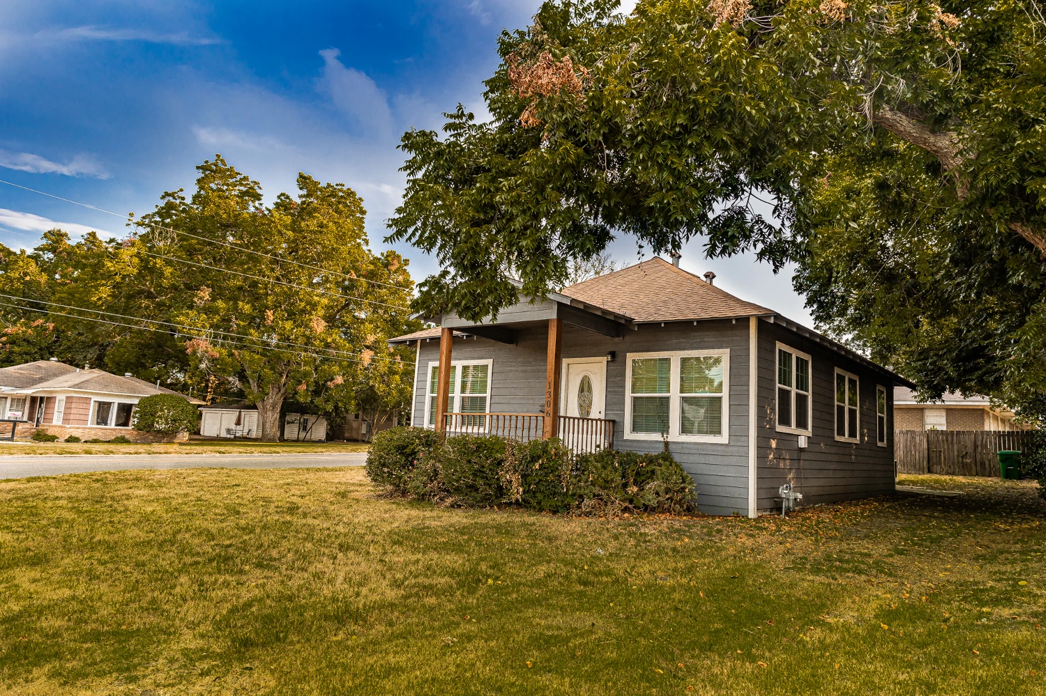 1306 South Austin Street, Brenham, TX for sale