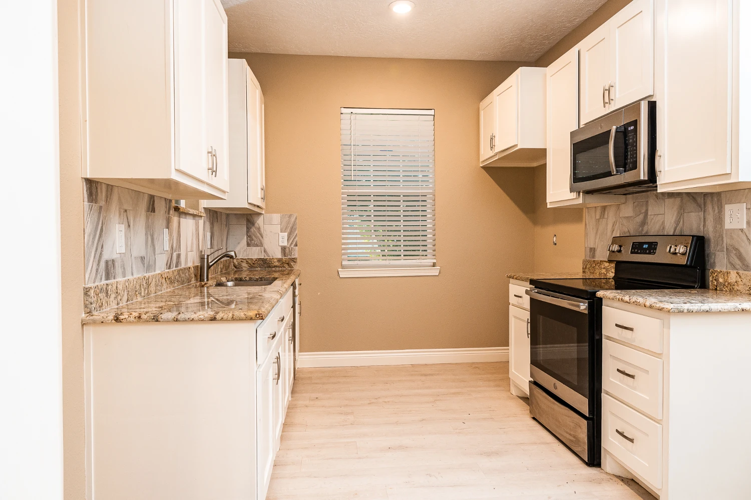 1306 South Austin Street, Brenham, TX for sale