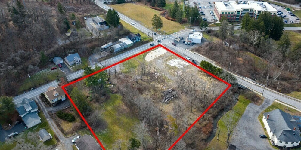 230 Northgate Dr, Warrendale, PA for sale