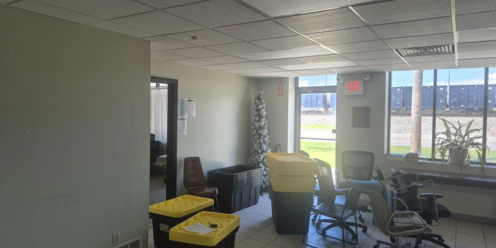2363 Broadway St - 7,400+/- SF Multipurpose Commercial Building