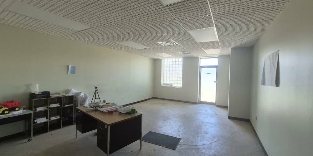 2363 Broadway St - 7,400+/- SF Multipurpose Commercial Building