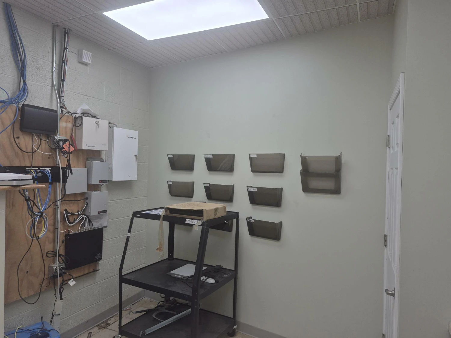 2363 Broadway St - 7,400+/- SF Multipurpose Commercial Building