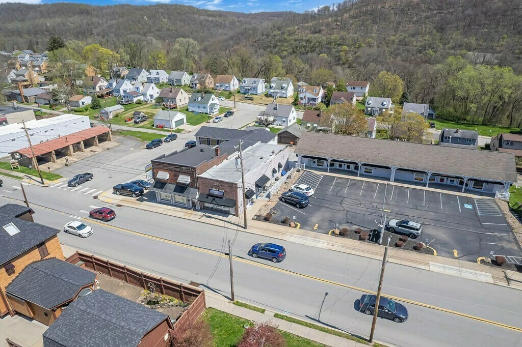 3410 4th Ave, Beaver Falls, PA for sale