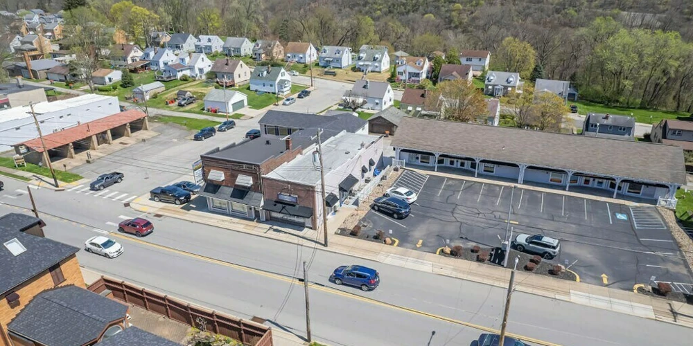 3410 4th Ave, Beaver Falls, PA for sale