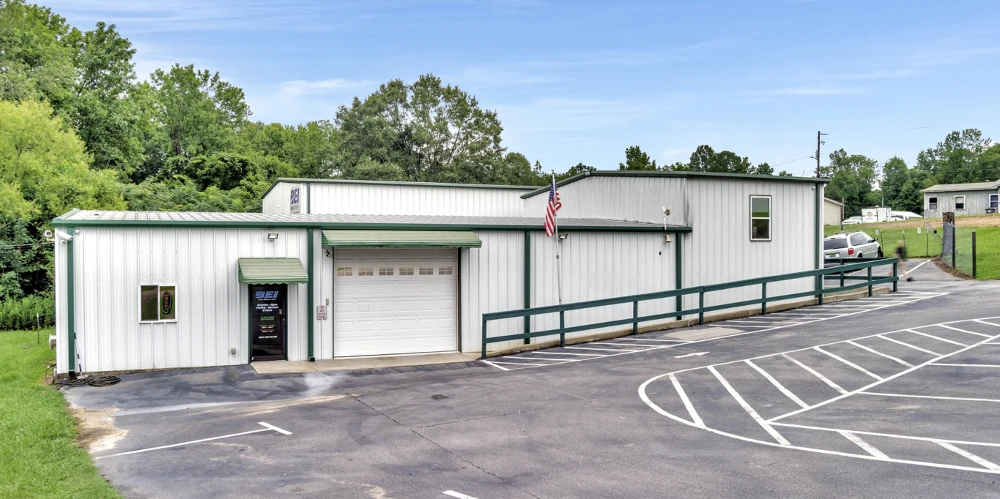 Office/Warehouse/Shop in Odenville, AL
