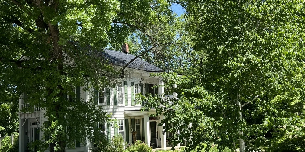 100 N Winans