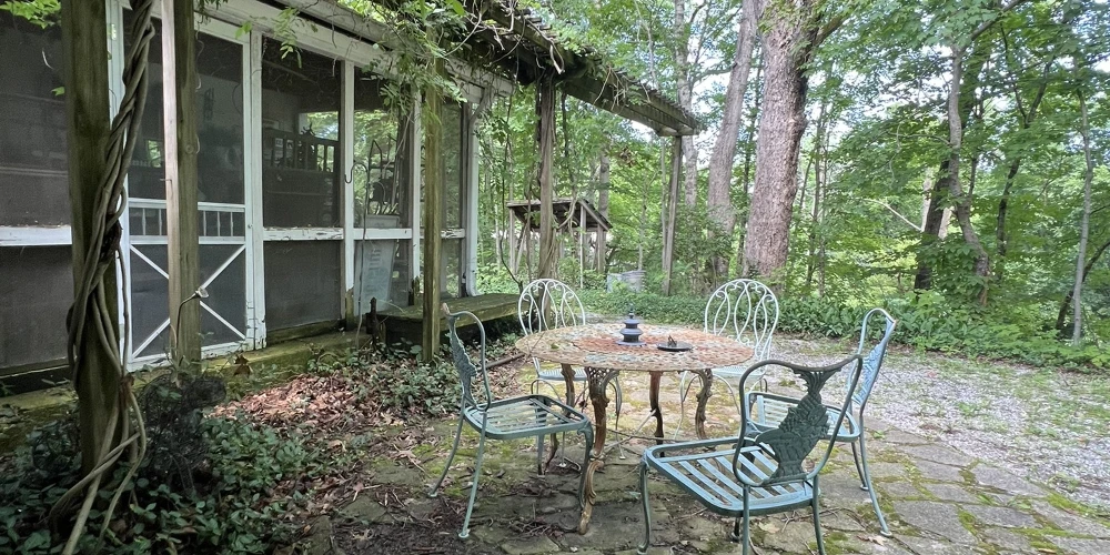 100 N Winans