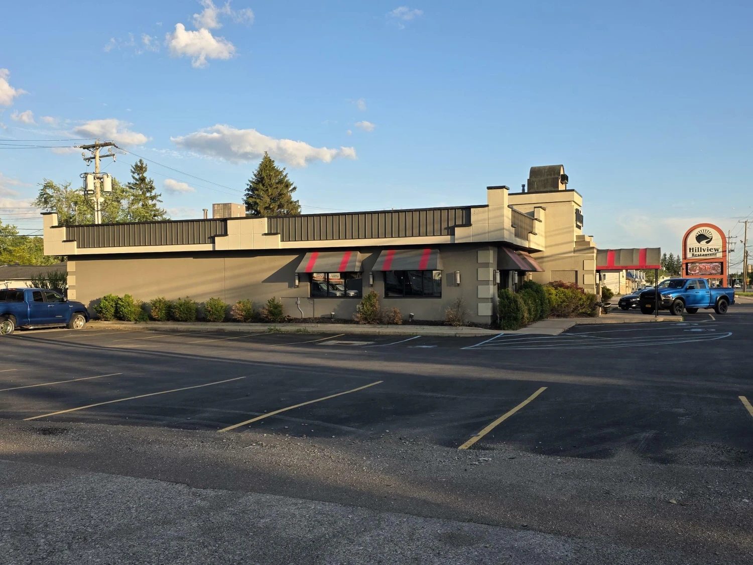 6135 Transit Rd - 6,298+/- SF EXISTING RESTAURANT FOR SALE