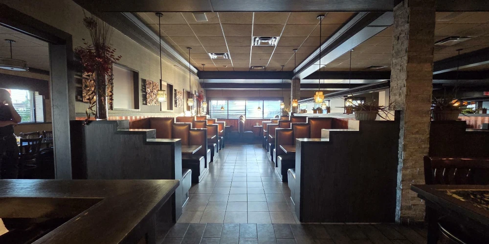 6135 Transit Rd - 6,298+/- SF EXISTING RESTAURANT FOR SALE